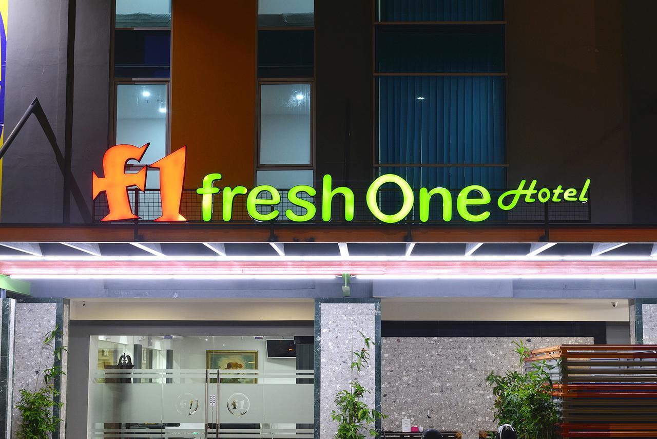 Fresh One Hotel Batam Exteriör bild